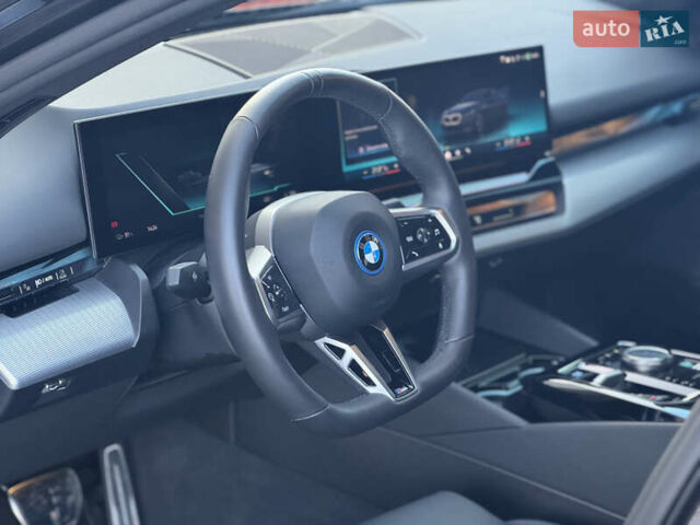 Черный БМВ i5, объемом двигателя 0 л и пробегом 12 тыс. км за 55307 $, фото 41 на Automoto.ua