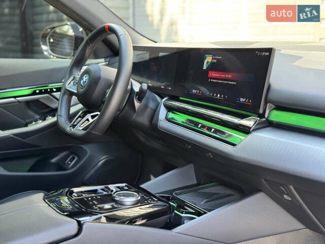Чорний БМВ i5, об'ємом двигуна 0 л та пробігом 10 тис. км за 61900 $, фото 29 на Automoto.ua
