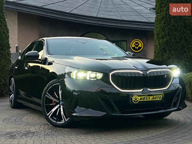 Черный БМВ i5, объемом двигателя 0 л и пробегом 32 тыс. км за 57000 $, фото 31 на Automoto.ua