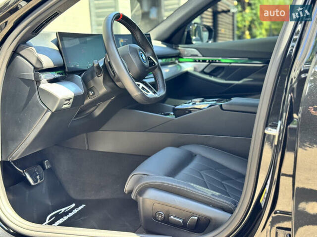Чорний БМВ i5, об'ємом двигуна 0 л та пробігом 10 тис. км за 61900 $, фото 26 на Automoto.ua