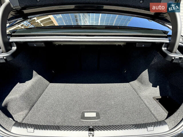 Чорний БМВ i5, об'ємом двигуна 0 л та пробігом 10 тис. км за 61900 $, фото 51 на Automoto.ua