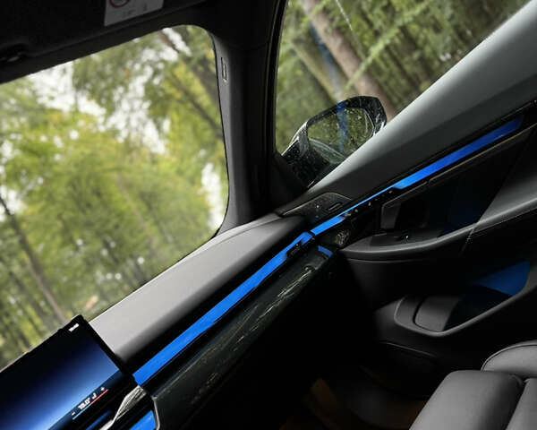 Чорний БМВ i5, об'ємом двигуна 0 л та пробігом 8 тис. км за 77000 $, фото 40 на Automoto.ua