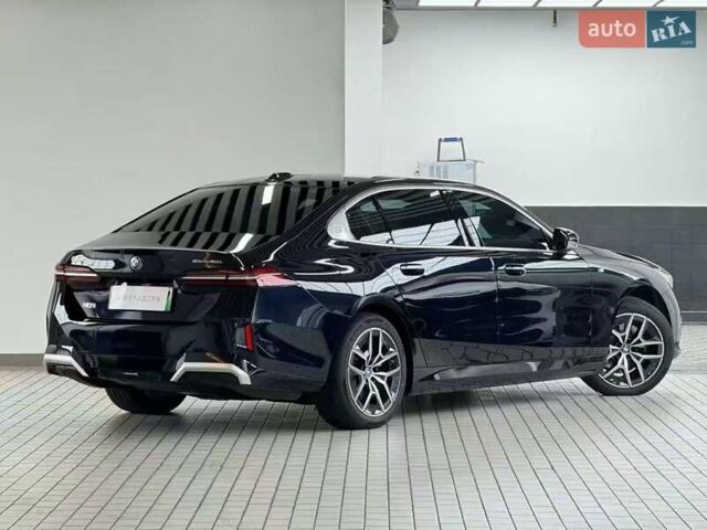 БМВ i5 2025 в Кропивницком (Кировограде) на Automoto.ua Черный БМВ i5, объемом двигателя 0 л и пробегом 3 тыс. км за 49899 $, фото 3 на Automoto.ua