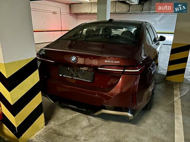 Красный БМВ i5, объемом двигателя 0 л и пробегом 12 тыс. км за 47500 $, фото 1 на Automoto.ua