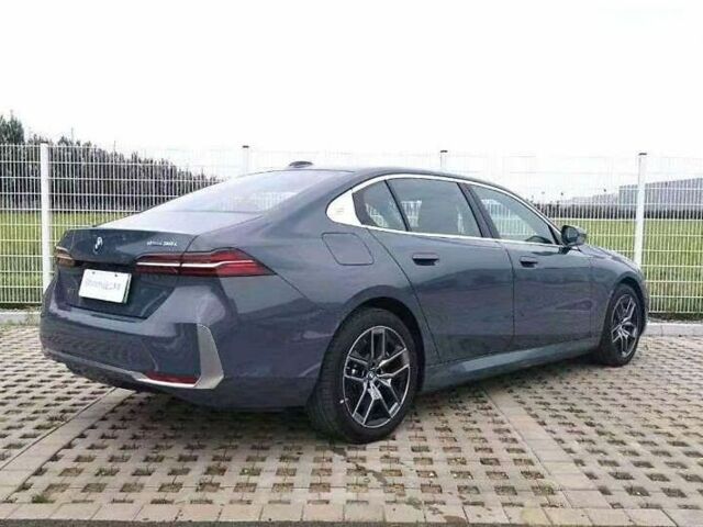 БМВ i5, объемом двигателя 0 л и пробегом 13 тыс. км за 41500 $, фото 2 на Automoto.ua