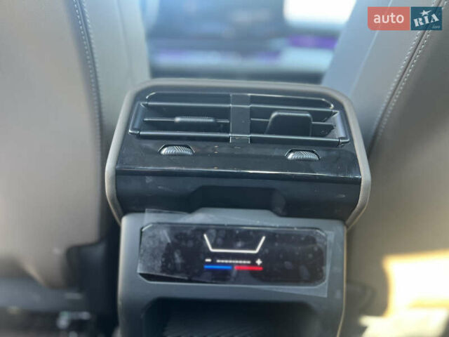 БМВ i5, объемом двигателя 0 л и пробегом 5 тыс. км за 61000 $, фото 21 на Automoto.ua