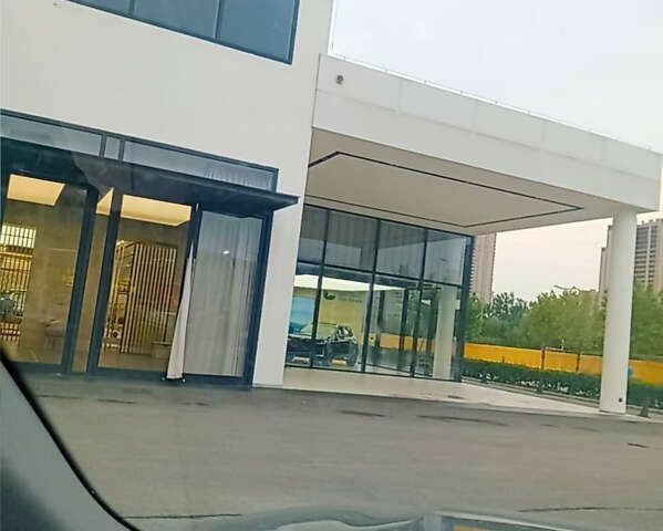 БМВ i5, объемом двигателя 0 л и пробегом 11 тыс. км за 41500 $, фото 29 на Automoto.ua