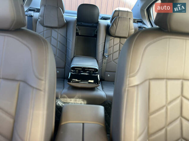 БМВ i5, объемом двигателя 0 л и пробегом 5 тыс. км за 61000 $, фото 14 на Automoto.ua