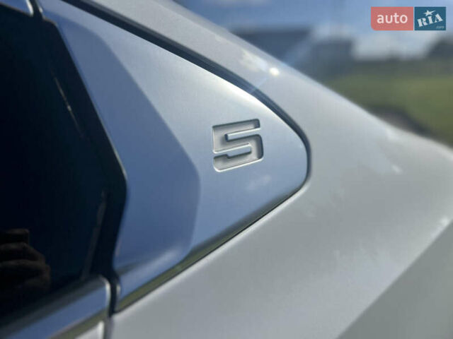 БМВ i5, объемом двигателя 0 л и пробегом 5 тыс. км за 61000 $, фото 4 на Automoto.ua