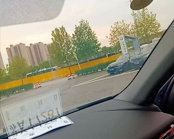 БМВ i5, объемом двигателя 0 л и пробегом 11 тыс. км за 41500 $, фото 13 на Automoto.ua