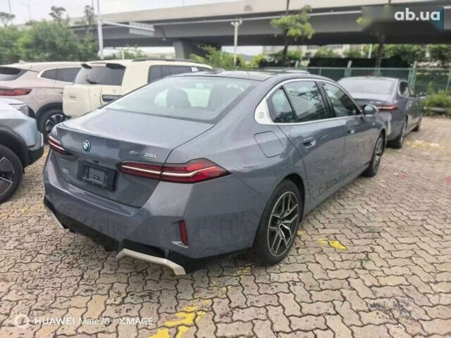 БМВ i5, объемом двигателя 0 л и пробегом 11 тыс. км за 41500 $, фото 2 на Automoto.ua