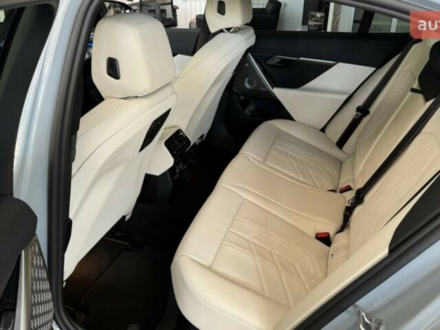 БМВ i5, об'ємом двигуна 0 л та пробігом 0 тис. км за 95865 $, фото 11 на Automoto.ua