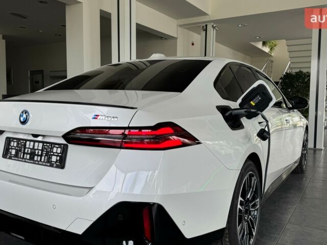 БМВ i5, объемом двигателя 0 л и пробегом 0 тыс. км за 97338 $, фото 2 на Automoto.ua