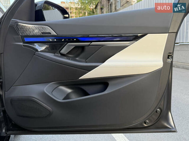 Сірий БМВ i5, об'ємом двигуна 0 л та пробігом 29 тис. км за 65000 $, фото 61 на Automoto.ua