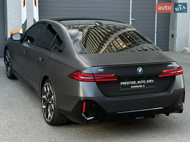 Серый БМВ i5, объемом двигателя 0 л и пробегом 29 тыс. км за 65000 $, фото 20 на Automoto.ua