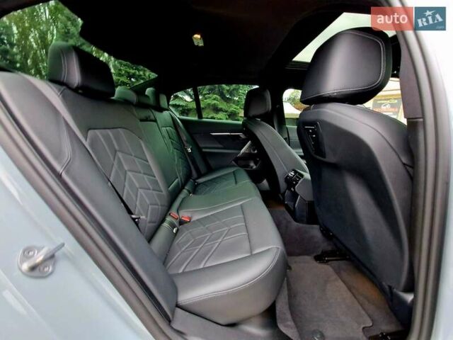 БМВ i5 2023 в Днепре (Днепропетровске) на Automoto.ua Серый БМВ i5, объемом двигателя 0 л и пробегом 9 тыс. км за 81900 $, фото 39 на Automoto.ua