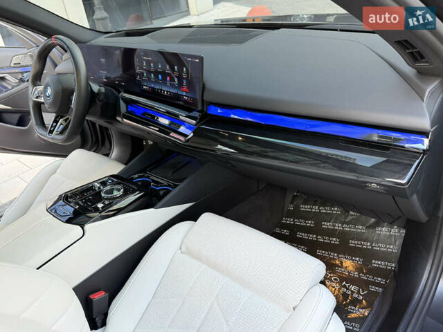 Сірий БМВ i5, об'ємом двигуна 0 л та пробігом 29 тис. км за 65000 $, фото 49 на Automoto.ua