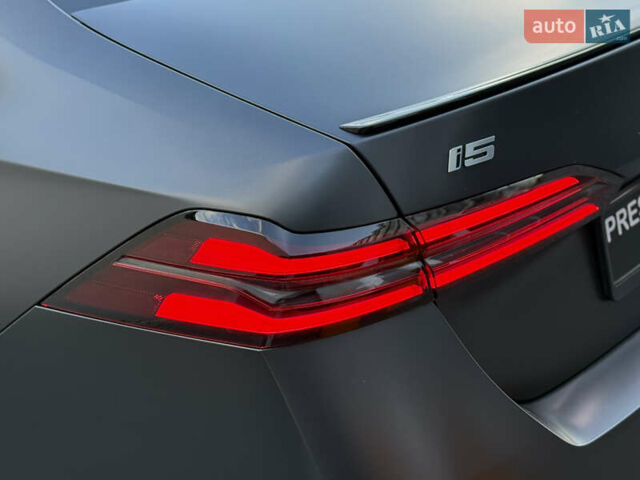 Сірий БМВ i5, об'ємом двигуна 0 л та пробігом 29 тис. км за 65000 $, фото 39 на Automoto.ua