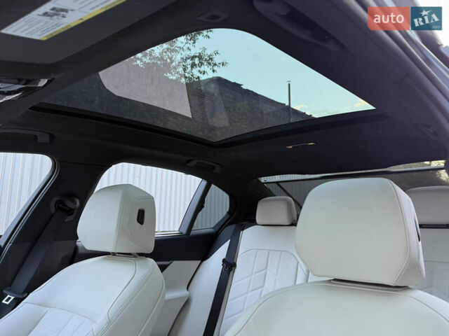 Сірий БМВ i5, об'ємом двигуна 0 л та пробігом 29 тис. км за 65000 $, фото 93 на Automoto.ua