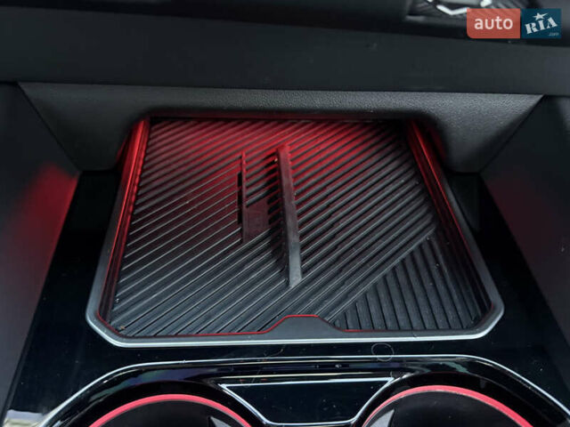 Сірий БМВ i5, об'ємом двигуна 0 л та пробігом 29 тис. км за 65000 $, фото 90 на Automoto.ua