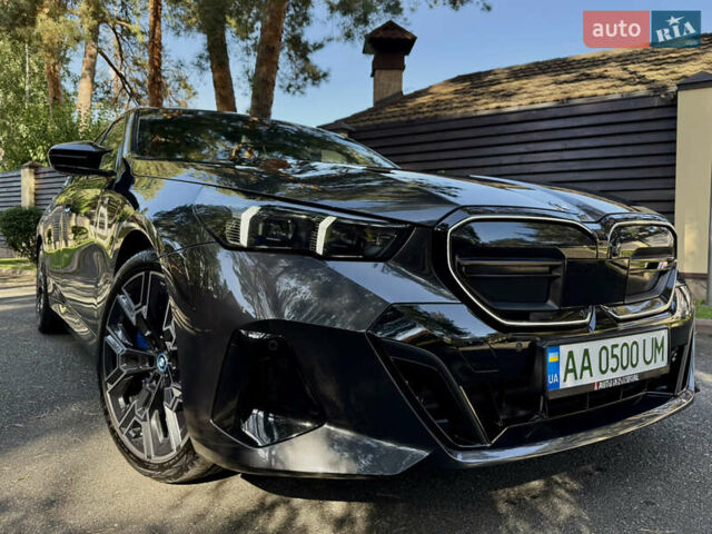 Сірий БМВ i5, об'ємом двигуна 0 л та пробігом 11 тис. км за 78500 $, фото 2 на Automoto.ua