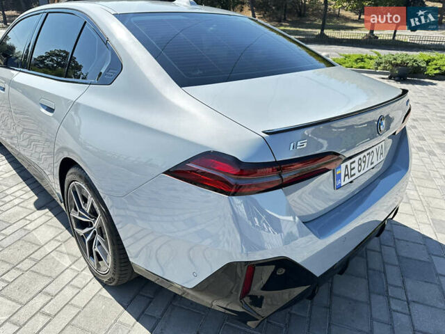 Серый БМВ i5, объемом двигателя 0 л и пробегом 6 тыс. км за 83000 $, фото 29 на Automoto.ua