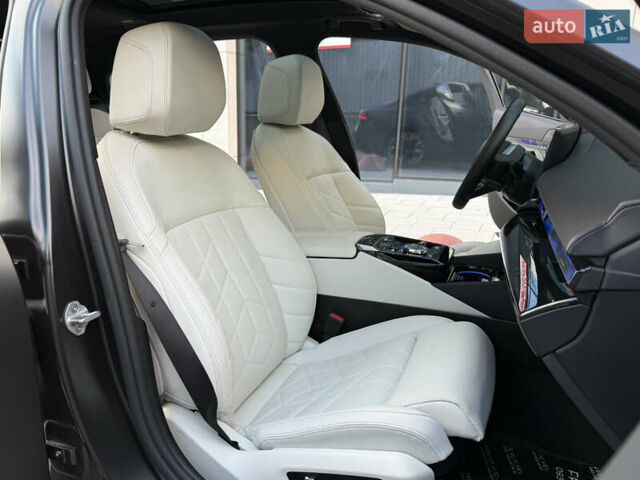 Сірий БМВ i5, об'ємом двигуна 0 л та пробігом 29 тис. км за 65000 $, фото 47 на Automoto.ua