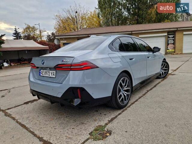 БМВ i5 2023 в Днепре (Днепропетровске) на Automoto.ua Серый БМВ i5, объемом двигателя 0 л и пробегом 9 тыс. км за 81900 $, фото 3 на Automoto.ua