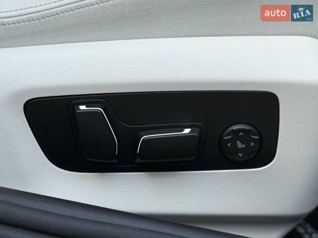 Сірий БМВ i5, об'ємом двигуна 0 л та пробігом 29 тис. км за 65000 $, фото 50 на Automoto.ua