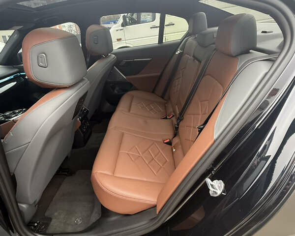 Сірий БМВ i5, об'ємом двигуна 0 л та пробігом 25 тис. км за 65900 $, фото 38 на Automoto.ua