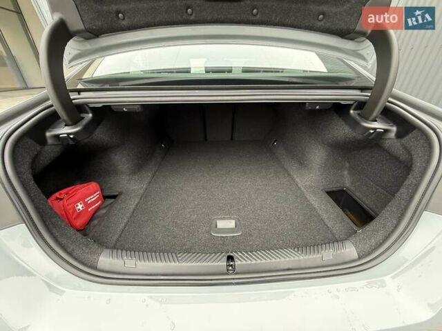 Сірий БМВ i5, об'ємом двигуна 0 л та пробігом 18 тис. км за 59500 $, фото 22 на Automoto.ua