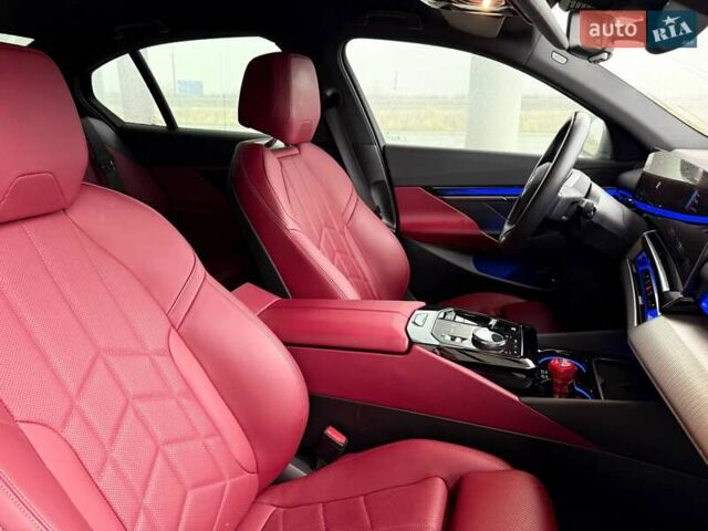 Сірий БМВ i5, об'ємом двигуна 0 л та пробігом 18 тис. км за 54900 $, фото 33 на Automoto.ua