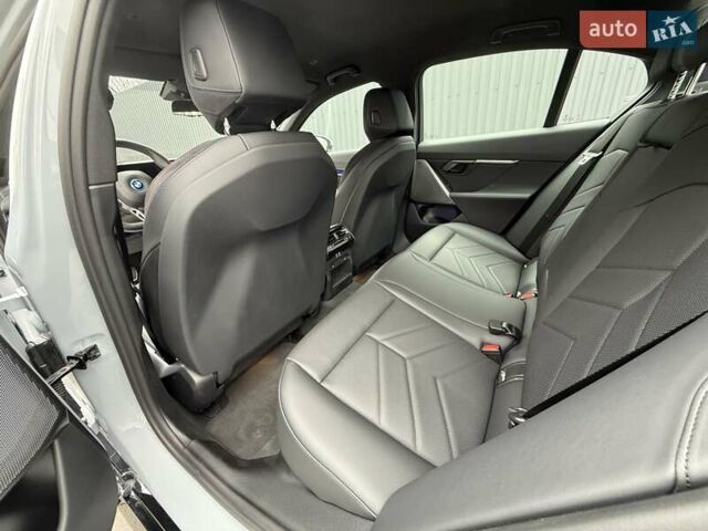 Сірий БМВ i5, об'ємом двигуна 0 л та пробігом 18 тис. км за 59500 $, фото 19 на Automoto.ua