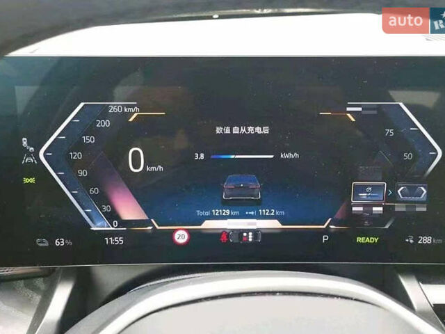 Серый БМВ i5, объемом двигателя 0 л и пробегом 13 тыс. км за 39900 $, фото 8 на Automoto.ua