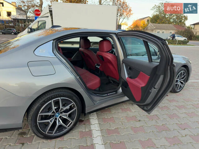 Сірий БМВ i5, об'ємом двигуна 0 л та пробігом 16 тис. км за 48500 $, фото 41 на Automoto.ua