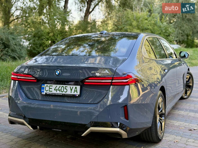 Серый БМВ i5, объемом двигателя 0 л и пробегом 15 тыс. км за 59500 $, фото 13 на Automoto.ua