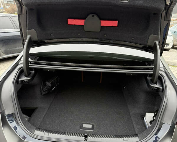 Сірий БМВ i5, об'ємом двигуна 0 л та пробігом 25 тис. км за 65900 $, фото 21 на Automoto.ua