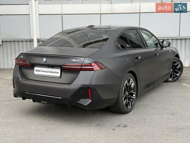 Серый БМВ i5, объемом двигателя 0 л и пробегом 5 тыс. км за 98929 $, фото 6 на Automoto.ua