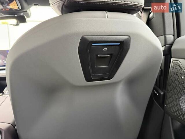 Серый БМВ i5, объемом двигателя 0 л и пробегом 5 тыс. км за 98929 $, фото 14 на Automoto.ua