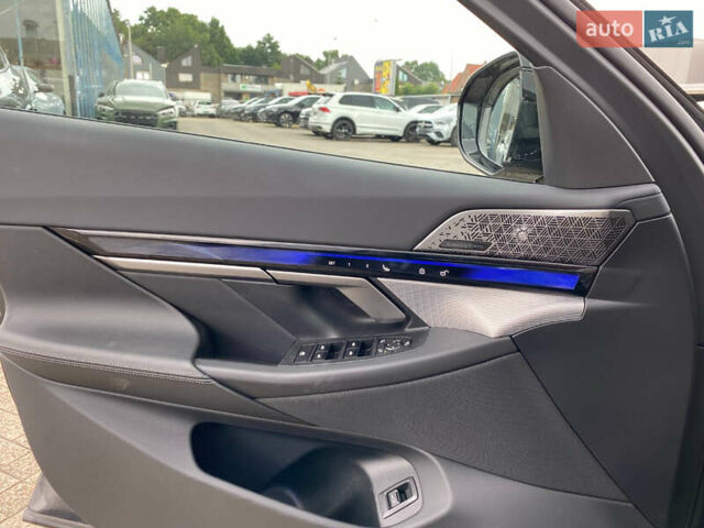 Сірий БМВ i5, об'ємом двигуна 0 л та пробігом 11 тис. км за 79473 $, фото 10 на Automoto.ua