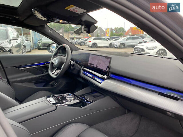 Сірий БМВ i5, об'ємом двигуна 0 л та пробігом 11 тис. км за 79473 $, фото 7 на Automoto.ua