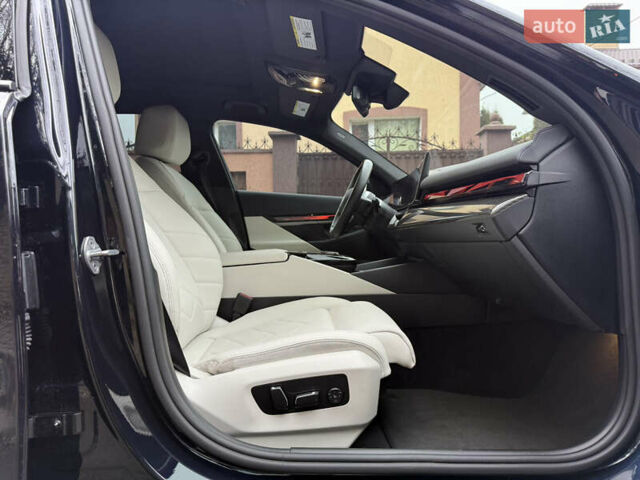 Синий БМВ i5, объемом двигателя 0 л и пробегом 24 тыс. км за 62000 $, фото 41 на Automoto.ua