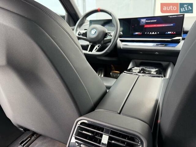 Синій БМВ i5, об'ємом двигуна 0 л та пробігом 51 тис. км за 63000 $, фото 29 на Automoto.ua