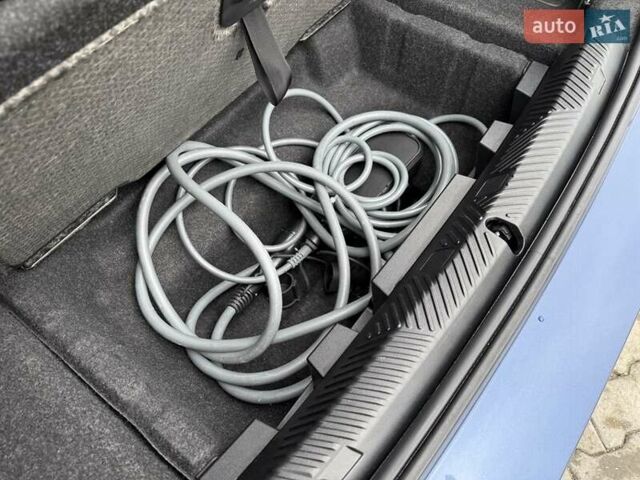 Синій БМВ i5, об'ємом двигуна 0 л та пробігом 51 тис. км за 63000 $, фото 41 на Automoto.ua