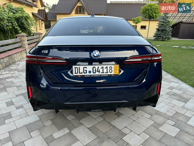 Синій БМВ i5, об'ємом двигуна 0 л та пробігом 15 тис. км за 72000 $, фото 6 на Automoto.ua