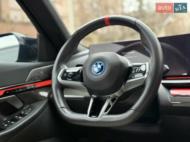 Синий БМВ i5, объемом двигателя 0 л и пробегом 24 тыс. км за 62000 $, фото 36 на Automoto.ua