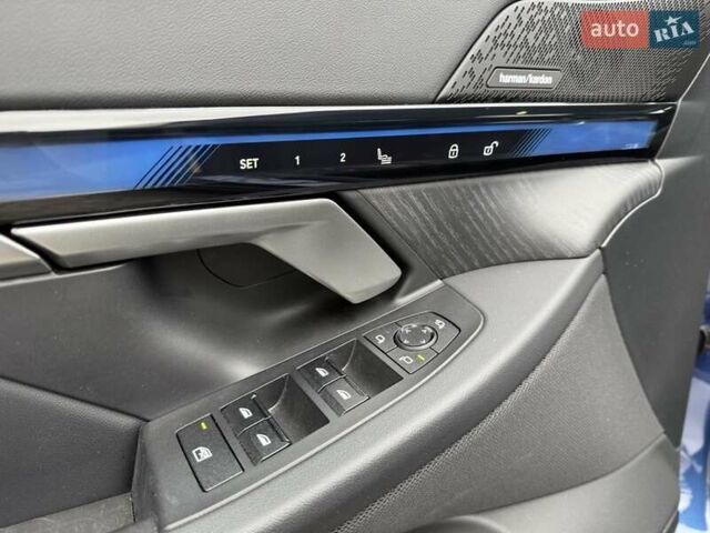 Синій БМВ i5, об'ємом двигуна 0 л та пробігом 51 тис. км за 63000 $, фото 26 на Automoto.ua