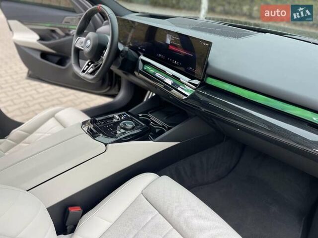 Синий БМВ i5, объемом двигателя 0 л и пробегом 2 тыс. км за 57900 $, фото 19 на Automoto.ua