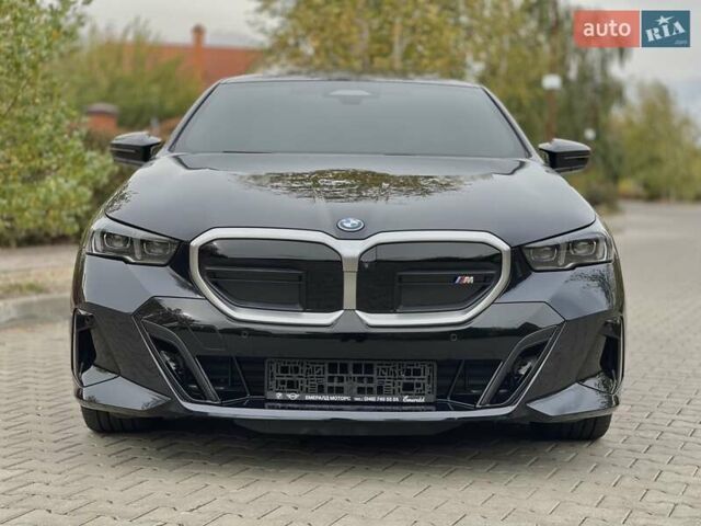 Синий БМВ i5, объемом двигателя 0 л и пробегом 2 тыс. км за 57900 $, фото 5 на Automoto.ua