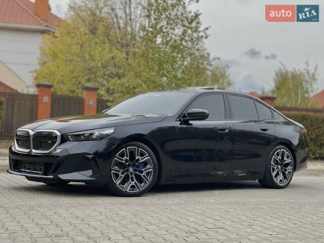 Синий БМВ i5, объемом двигателя 0 л и пробегом 2 тыс. км за 57900 $, фото 4 на Automoto.ua